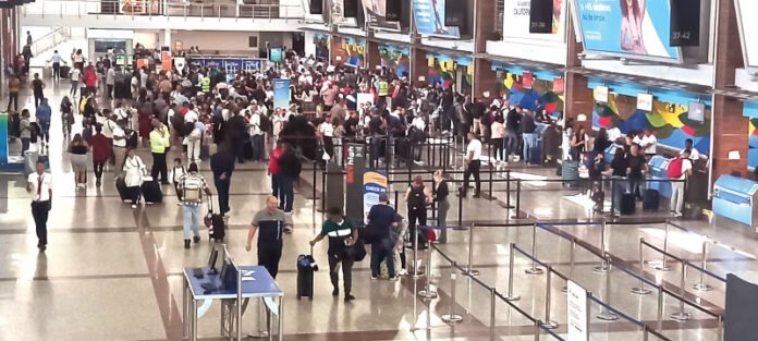 Quejas-pasajeros-aerolineas-sobreventas