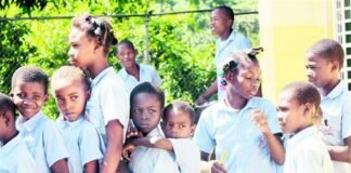 Crece 52 % la matrícula haitiana en escuelas fronterizas y decrece la criolla