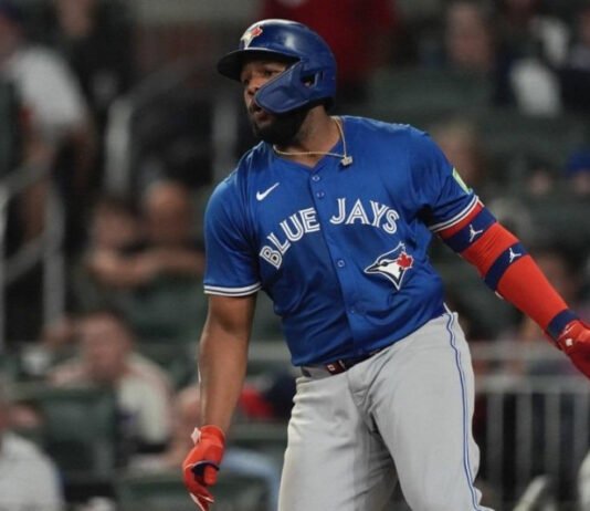 Guerrero Jr. se declara agente libre tras fracasar negociaciones con Toronto