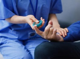 Identifican una hormona que provoca diabetes tipo 2 en personas obesas