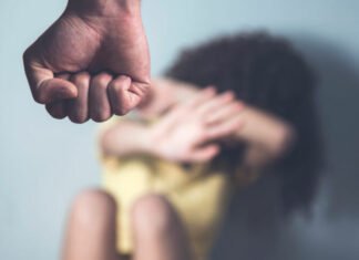 Detenido hombre por intentar envenenar a su hijastra de 2 años