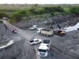 Residentes protestan: extracción de materiales afecta el río Bajabonico