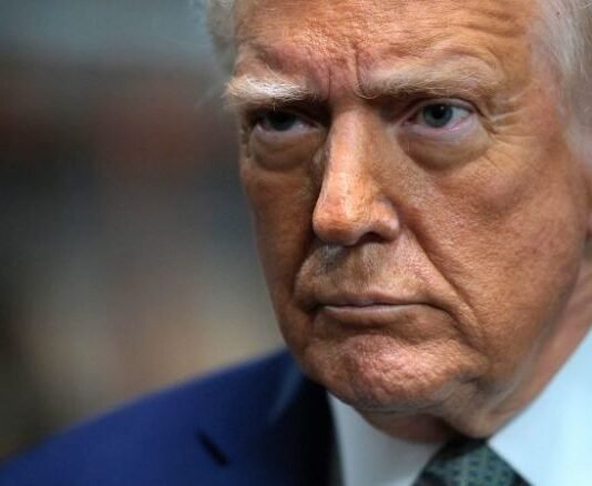 Trump anuncia la publicación de los archivos restantes sobre el asesinato de Kennedy