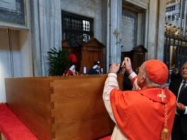 El papa Francisco ya descansa en su última morada