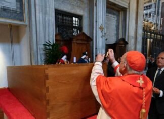 El papa Francisco ya descansa en su última morada