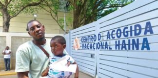 La desesperación arropa a los familiares de detenidos en el Vacacional de Haina