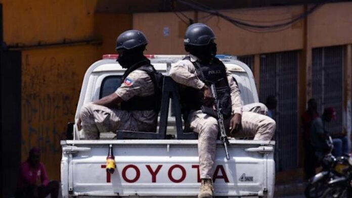 santiago-94-01953edf-focus-0-0-896-504