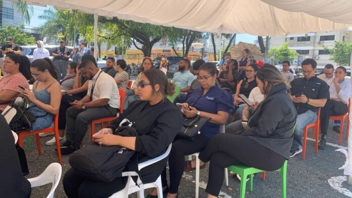 whatsapp-image-2025-04-08-at-125451-pm-f4e4ea9b-focus-0-0-896-504