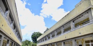 Al menos 415 escuelas tienen hasta 15 años en construcción