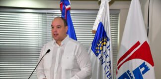 Exministro MICM advierte que el país podría perder US$1,000 millones si se impone arancel a remesas