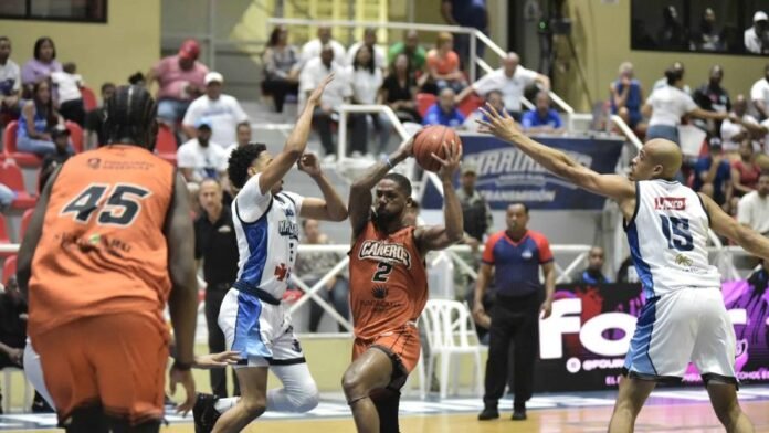 yeison-colome-2-caneros-luis-feliz-3-y-dion-wright-15-marineros-6a278093-focus-0.09-0.19-896-504