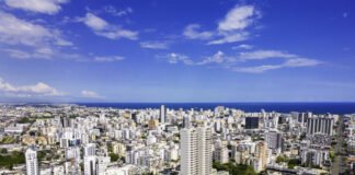 Economista afirma liberación de encaje se debe a la baja demanda en la economía