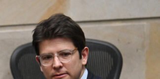 Miguel Uribe Turbay está en una condición «extremadamente crítica» tras nueva cirugía