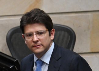 Miguel Uribe Turbay está en una condición «extremadamente crítica» tras nueva cirugía