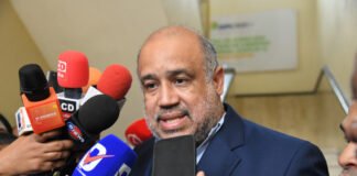 Antonio Espaillat está bien y tranquilo, dice su abogado