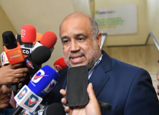 Antonio Espaillat está bien y tranquilo, dice su abogado