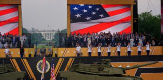 Desfile militar en Washington, mientras protestas en todo EEUU censuran a Trump