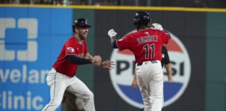 José Ramírez deja en el terreno a Toronto; Vladimir Guerrero Jr. pegó su jonrón 11