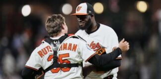 Félix Bautista sigue recuperando su forma de gran cerrador para Baltimore