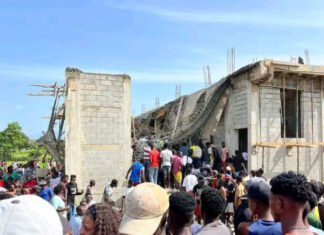 Varios muertos y heridos tras desplome de un vaciado de plato de concreto en Juana Méndez