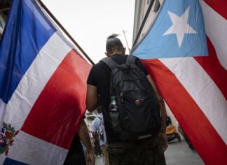 Aterrados y escondidos: dominicanos en Puerto Rico ven deteriorar su salud mental por redadas